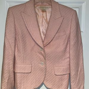 Elegant Michael Kors blazer. Beautifully lined!